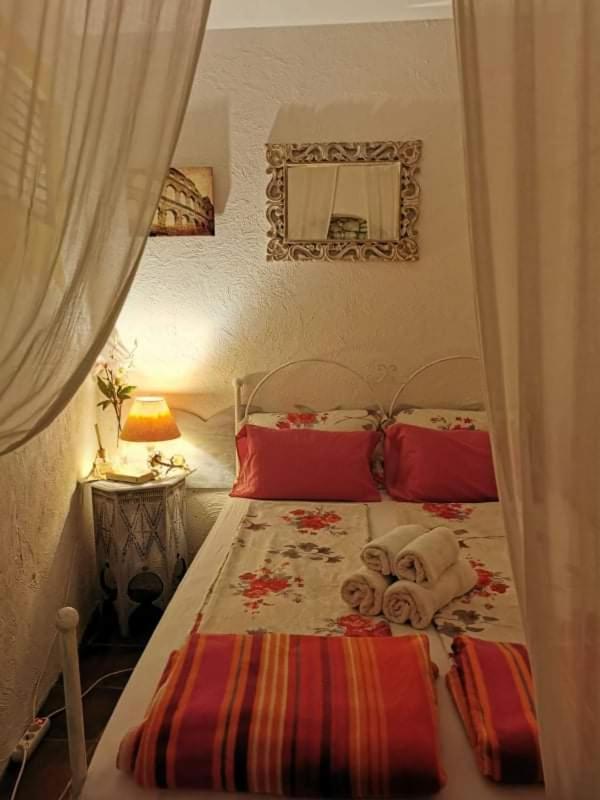 Studio Antique Rovinj Appartamento Esterno foto